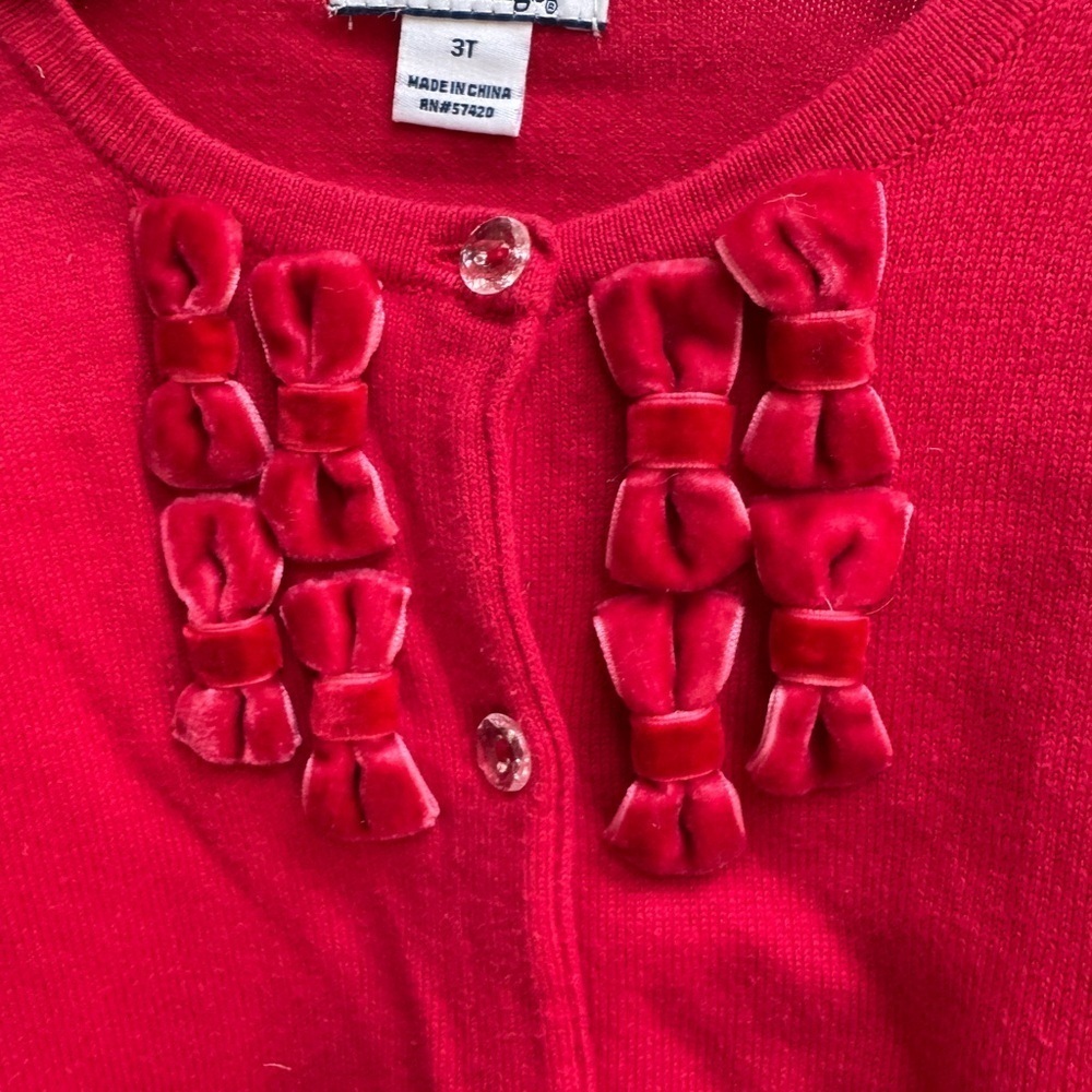 Hartstrings 3T Girls Red Bow Button Down Sweater - Picture 3 of 6